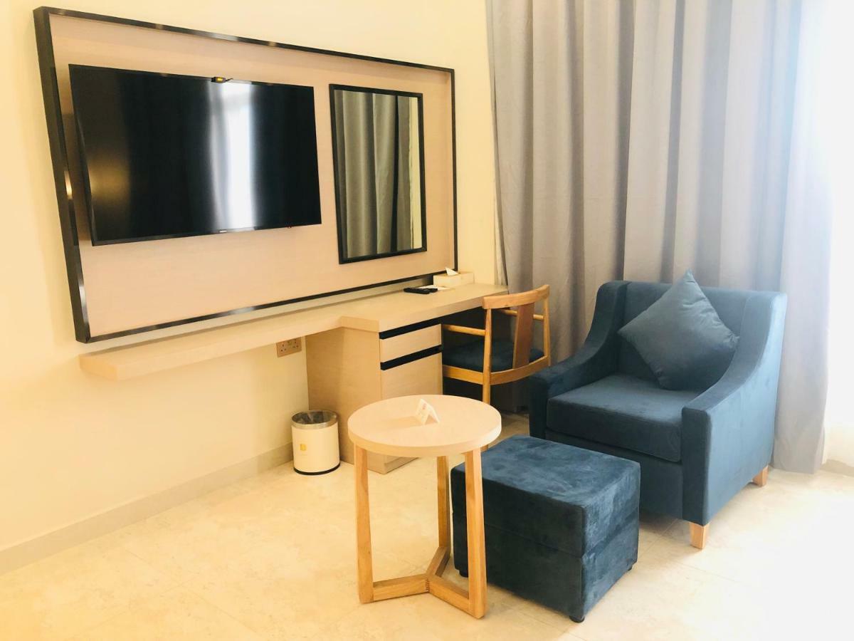 בארקה Season Inn Hotel מראה חיצוני תמונה