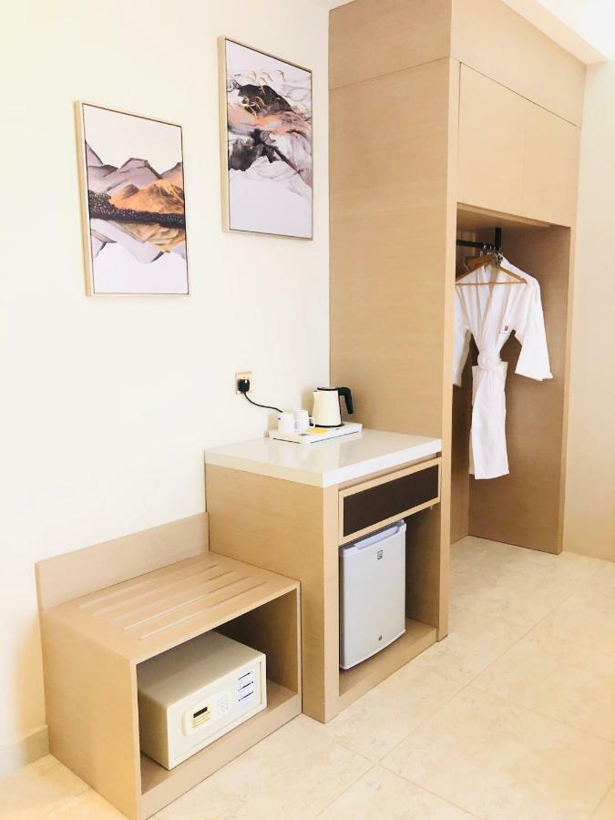בארקה Season Inn Hotel מראה חיצוני תמונה