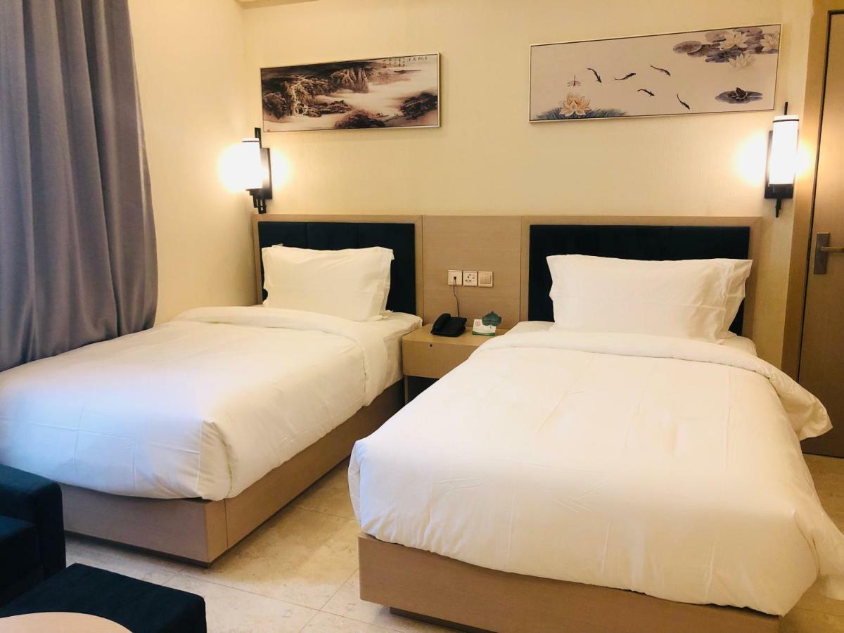 בארקה Season Inn Hotel מראה חיצוני תמונה