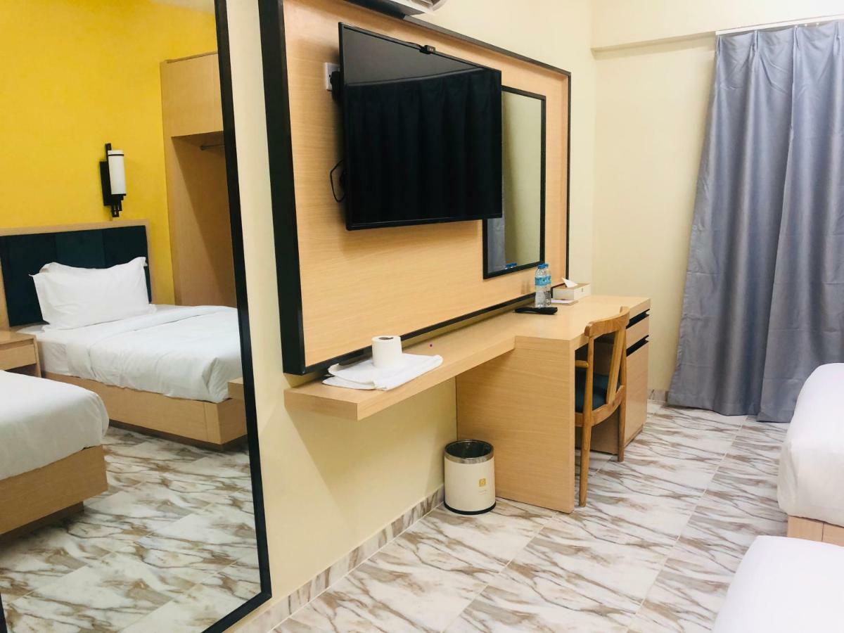 בארקה Season Inn Hotel מראה חיצוני תמונה